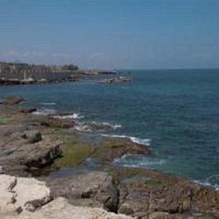 ג'ובינאצו Porto Di Mare B&B מראה חיצוני תמונה