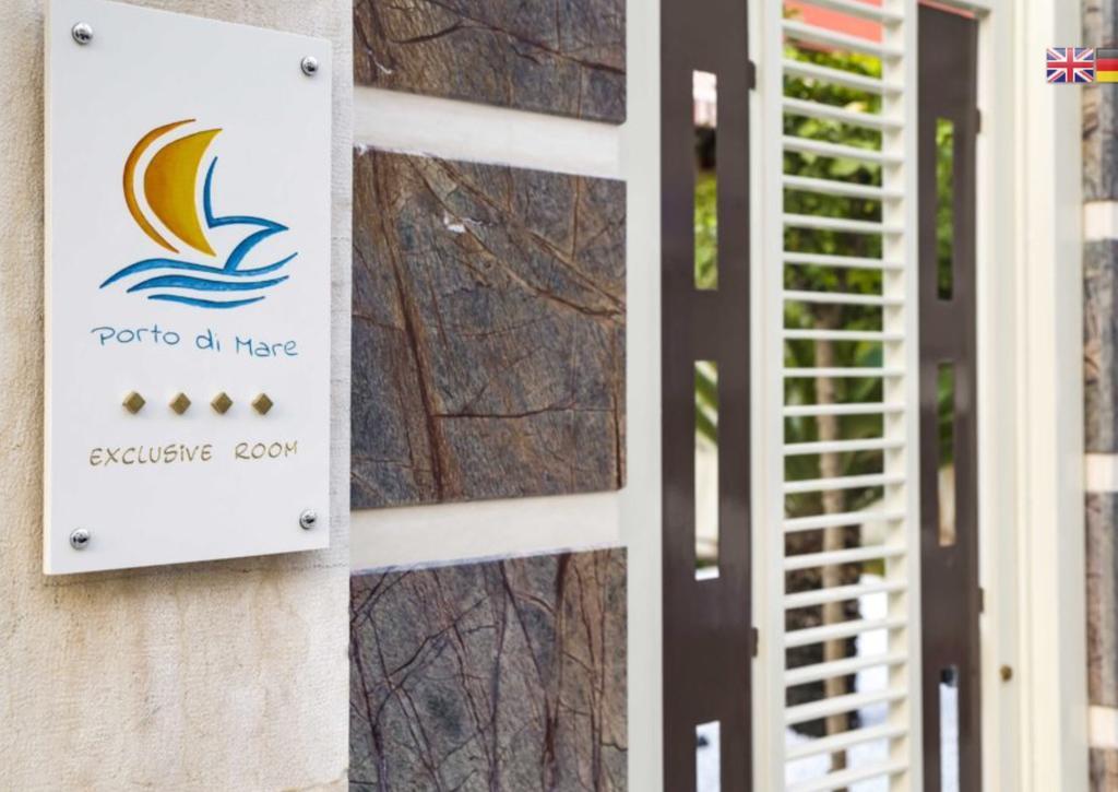 ג'ובינאצו Porto Di Mare B&B מראה חיצוני תמונה