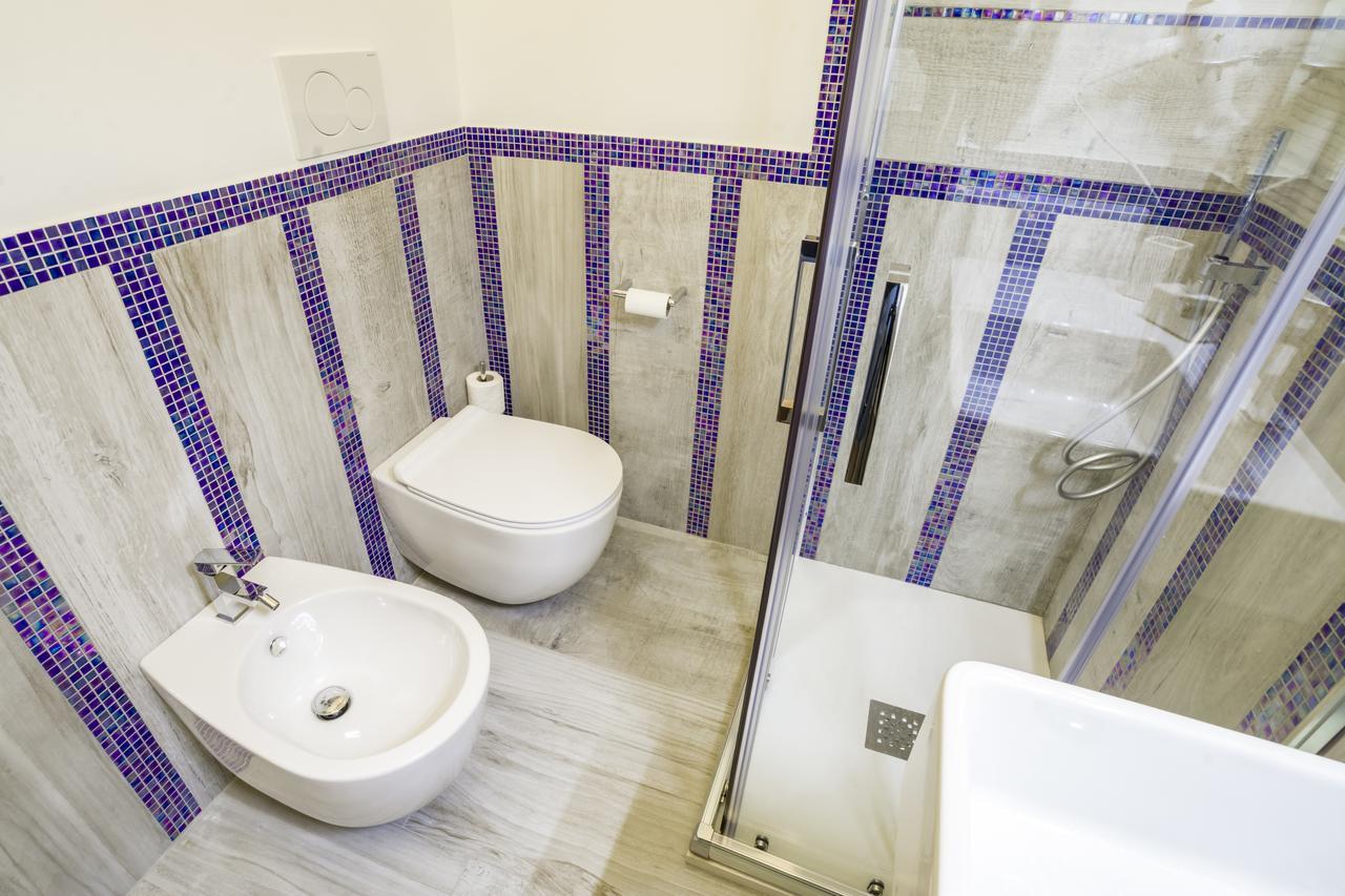 ג'ובינאצו Porto Di Mare B&B מראה חיצוני תמונה
