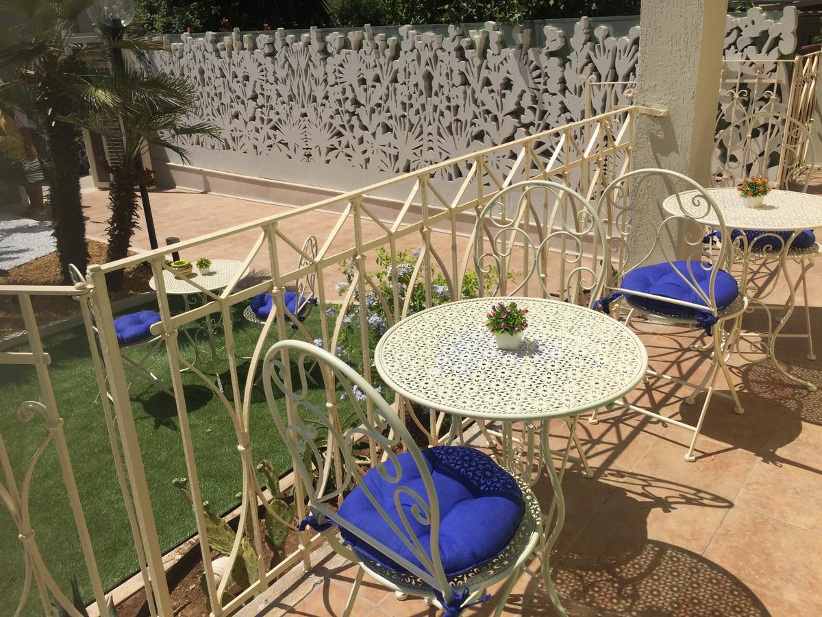 ג'ובינאצו Porto Di Mare B&B מראה חיצוני תמונה